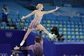 (XHTP)(BEIJING2022)CHINA-BEIJING-FIGURE SKATING-TEAM EVENT-PAIRS-FREE SKATING (CN)