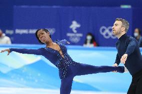 (BEIJING2022)CHINA-BEIJING-FIGURE SKATING-TEAM EVENT-PAIRS-FREE SKATING (CN)