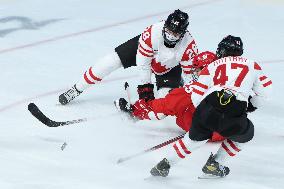 (XHTP)(BEIJING2022)CHINA-BEIJING-OLYMPIC WINTER GAMES-ICE HOCKEY-WOMEN'S PRELIMINARY-CANADA VS ROC (CN)