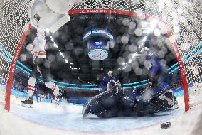 (BEIJING2022)CHINA-BEIJING-OLYMPIC WINTER GAMES-ICE HOCKEY-WOMEN'S PRELIMINARY-CANADA VS U.S. (CN)