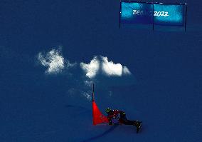 (BEIJING2022)CHINA-ZHANGJIAKOU-OLYMPIC WINTER GAMES-SNOWBOARD-MEN'S PARALLEL GIANT SLALOM-FINAL (CN)