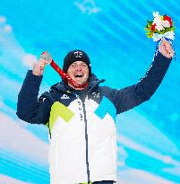 (BEIJING2022)CHINA-ZHANGJIAKOU-OLYMPIC WINTER GAMES-AWARDING CEREMONY (CN)