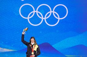 (BEIJING2022)CHINA-ZHANGJIAKOU-OLYMPIC WINTER GAMES-AWARDING CEREMONY (CN)