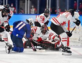 (XHTP)(BEIJING2022)CHINA-BEIJING-OLYMPIC WINTER GAMES-ICE HOCKEY-WOMEN'S PRELIMINARY-CANADA VS U.S. (CN)