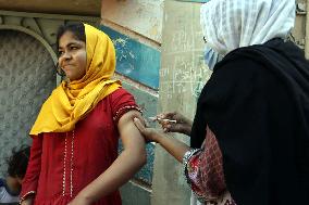 PAKISTAN-KARACHI-COVID-19-VACCINE