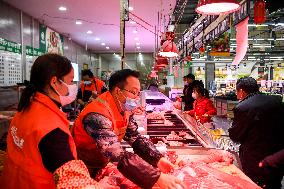 CHINA-GUANGXI-DEBAO-COVID-19-MARKET SUPPLIES (CN)