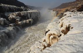 #CHINA-SHANXI-HUKOU WATERFALL (CN)