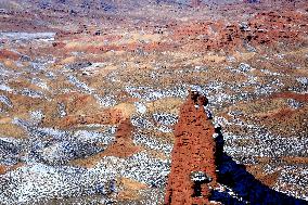 #CHINA-GANSU-ZHANGYE-DANXIA LANDFORM-SNOW SCENERY (CN)