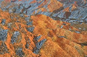 #CHINA-GANSU-ZHANGYE-DANXIA LANDFORM-SNOW SCENERY (CN)