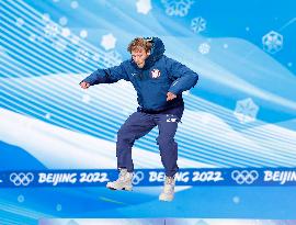 (BEIJING2022)CHINA-BEIJING-OLYMPIC WINTER GAMES-AWARDING CEREMONY (CN)