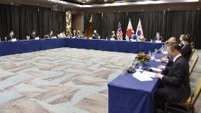 U.S., Japan, S. Korea foreign chiefs meet in Honolulu