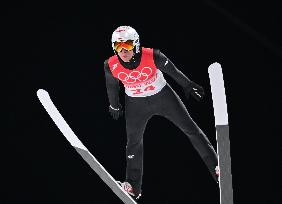 (BEIJING2022) CHINA-ZHANGJIAKOU-OLYMPIC WINTER GAMES-SKI JUMPING-LH (CN)