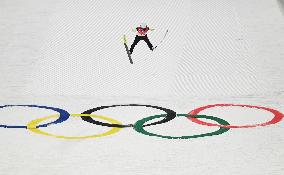 (BEIJING2022) CHINA-ZHANGJIAKOU-OLYMPIC WINTER GAMES-SKI JUMPING-LH-QUALIFICATION (CN)