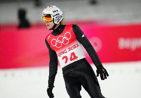 (BEIJING2022) CHINA-ZHANGJIAKOU-OLYMPIC WINTER GAMES-SKI JUMPING-LH (CN)