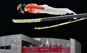 (BEIJING2022) CHINA-ZHANGJIAKOU-OLYMPIC WINTER GAMES-SKI JUMPING-LH-QUALIFICATION (CN)