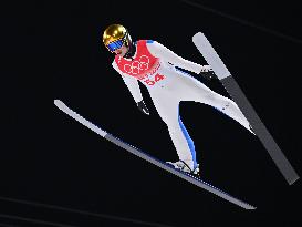 (BEIJING2022) CHINA-ZHANGJIAKOU-OLYMPIC WINTER GAMES-SKI JUMPING-LH-QUALIFICATION (CN)