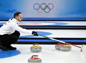 (BEIJING2022)CHINA-BEIJING-OLYMPIC WINTER GAMES-CURLING-MEN'S ROUND ROBIN SESSION-SUI VS ITA (CN)