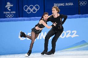 (BEIJING2022)CHINA-BEIJING-OLYMPIC WINTER GAMES-FIGURE SKATING-ICE DANCE-RHYTHM DANCE (CN)