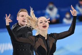 (BEIJING2022)CHINA-BEIJING-OLYMPIC WINTER GAMES-FIGURE SKATING-ICE DANCE-RHYTHM DANCE (CN)