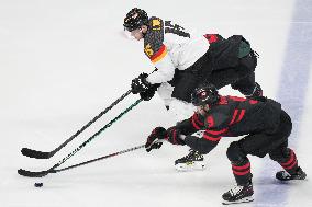 (BEIJING2022)CHINA-BEIJING-OLYMPIC WINTER GAMES-ICE HOCKEY-MEN'S PRELIMINARY-CANADA VS GERMANY (CN)