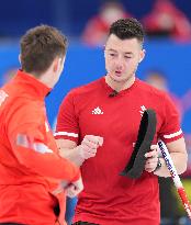 (BEIJING2022)CHINA-BEIJING-OLYMPIC WINTER GAMES-CURLING-MEN'S ROUND ROBIN SESSION-GBR VS DEN (CN)