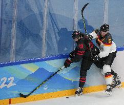 (BEIJING2022)CHINA-BEIJING-OLYMPIC WINTER GAMES-ICE HOCKEY-MEN'S PRELIMINARY-CANADA VS GERMANY (CN)