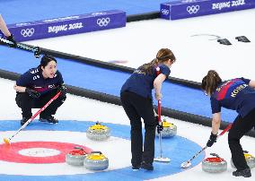 (BEIJING2022)CHINA-BEIJING-OLYMPIC WINTER GAMES-CURLING-WOMEN'S ROUND ROBIN SESSION-KOR VS ROC (CN)