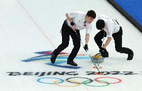 (BEIJING2022)CHINA-BEIJING-OLYMPIC WINTER GAMES-BURLING-MEN'S ROUND ROBIN SESSION-CHN VS DEN (CN)