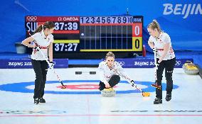 (BEIJING2022)CHINA-BEIJING-OLYMPIC WINTER GAMES-CURLING-WOMEN'S ROUND ROBIN SESSION-SUI VS CAN (CN)