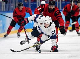 (BEIJING2022)CHINA-BEIJING-OLYMPIC WINTER GAMES-ICE HOCKEY-MEN'S PRELIMINARY-USA VS CAN (CN)