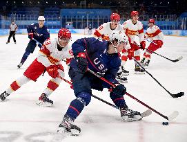 (BEIJING2022)CHINA-BEIJING-OLYMPIC WINTER GAMES-ICE HOCKEY-MEN'S PRELIMINARY-U.S. VS CHINA (CN)