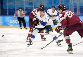 (BEIJING2022)CHINA-BEIJING-OLYMPIC WINTER GAMES-ICE HOCKEY-MEN'S PRELIMINARY-LAT VS FIN (CN)