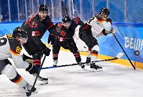 (BEIJING2022)CHINA-BEIJING-OLYMPIC WINTER GAMES-ICE HOCKEY-MEN'S PRELIMINARY-CANADA VS GERMANY (CN)