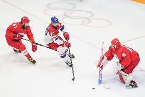 (BEIJING2022)CHINA-BEIJING-OLYMPIC WINTER GAMES-ICE HOCKEY-MEN'S PRELIMINARY-CZE VS ROC(CN)