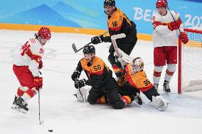 (BEIJING2022)CHINA-BEIJING-OLYMPIC WINTER GAMES-ICE HOCKEY-MEN'S PRELIMINARY-USA VS CAN(CN)