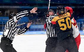 (BEIJING2022)CHINA-BEIJING-OLYMPIC WINTER GAMES-ICE HOCKEY-MEN'S PRELIMINARY-GER VS CHN(CN)