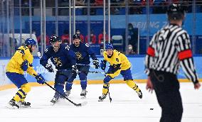 (BEIJING2022)CHINA-BEIJING-OLYMPIC WINTER GAMES-ICE HOCKEY-MEN'S PRELIMINARY-FIN VS SWE(CN)