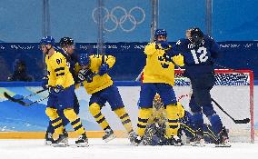 (BEIJING2022)CHINA-BEIJING-OLYMPIC WINTER GAMES-ICE HOCKEY-MEN'S PRELIMINARY-FIN VS SWE(CN)