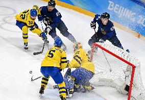 (BEIJING2022)CHINA-BEIJING-OLYMPIC WINTER GAMES-ICE HOCKEY-MEN'S PRELIMINARY-FIN VS SWE(CN)