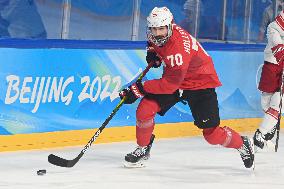 (BEIJING2022)CHINA-BEIJING-OLYMPIC WINTER GAMES-ICE HOCKEY-MEN'S PRELIMINARY-SUI VS DEN(CN)