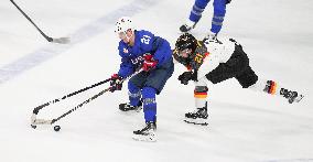 (BEIJING2022)CHINA-BEIJING-OLYMPIC WINTER GAMES-ICE HOCKEY-MEN'S PRELIMINARY-USA VS GER(CN)