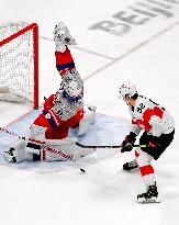 (BEIJING2022)CHINA-BEIJING-OLYMPIC WINTER GAMES-ICE HOCKEY-MEN'S PRELIMINARY-CZE VS SUI (CN)