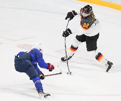 (BEIJING2022)CHINA-BEIJING-OLYMPIC WINTER GAMES-ICE HOCKEY-MEN'S PRELIMINARY-USA VS GER(CN)