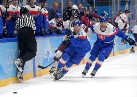 (BEIJING2022)CHINA-BEIJING-OLYMPIC WINTER GAMES-ICE HOCKEY-MEN'S PRELIMINARY-SVK VS LAT(CN)