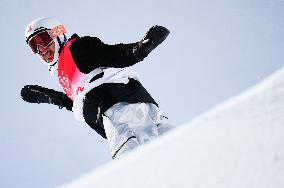 (BEIJING2022)CHINA-ZHANGJIAKOU-OLYMPIC WINTER GAMES-MEN'S SNOWBOARD HALFPIPE-FINAL (CN)