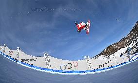 (BEIJING2022)CHINA-ZHANGJIAKOU-OLYMPIC WINTER GAMES-MEN'S SNOWBOARD HALFPIPE-FINAL (CN)