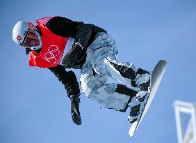 (BEIJING2022)CHINA-ZHANGJIAKOU-OLYMPIC WINTER GAMES-MEN'S SNOWBOARD HALFPIPE-FINAL (CN)