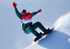 (BEIJING2022)CHINA-ZHANGJIAKOU-OLYMPIC WINTER GAMES-MEN'S SNOWBOARD HALFPIPE-FINAL (CN)