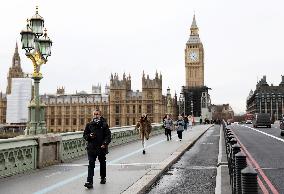 BRITAIN-LONDON-COVID-19-RESTRICTIONS-PLAN