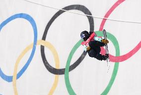 (BEIJING2022)CHINA-ZHANGJIAKOU-OLYMPIC WINTER GAMES-WOMEN'S SNOWBOARD HALFPIPE-FINAL (CN)